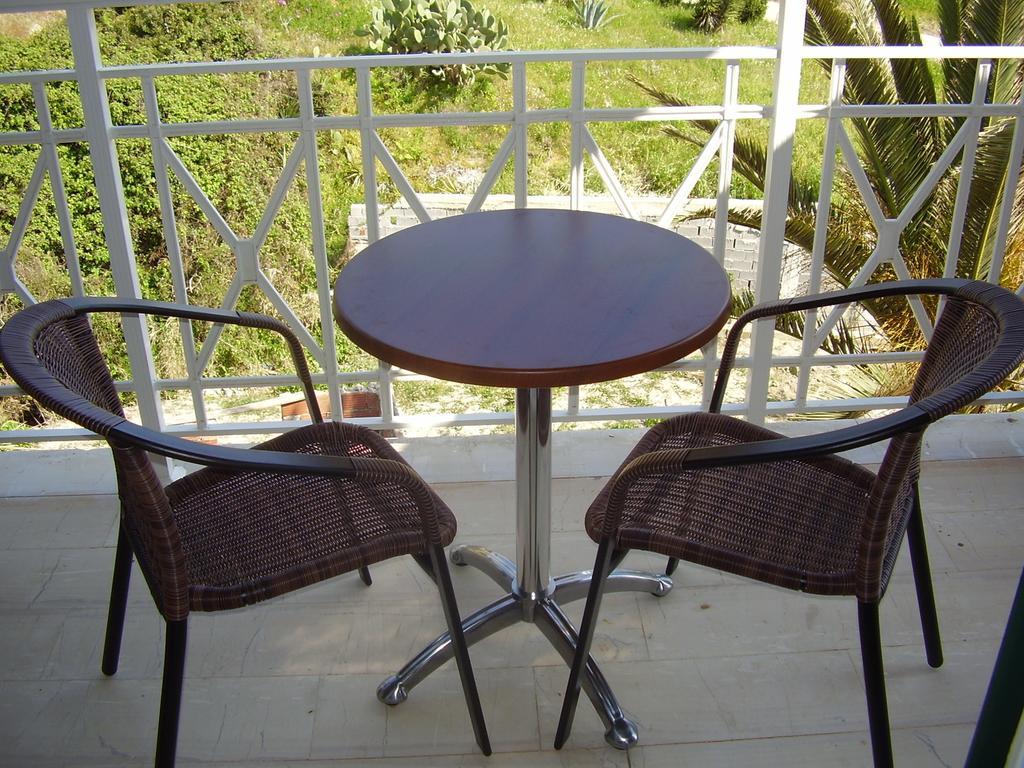 Dixtia Apartments Agios Georgios Pagon Quarto foto
